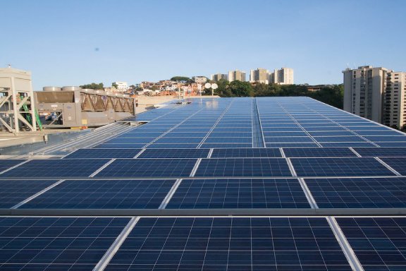 Paneles Solares Oficina de Vepica Caracas
